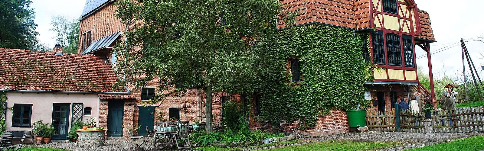 Blick auf den Ferienhof Salveymühle