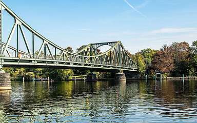 Glienicker Brücke