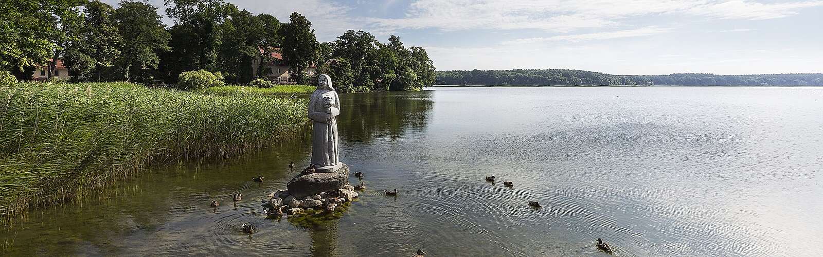 Nonnenfigur im Wutzsee