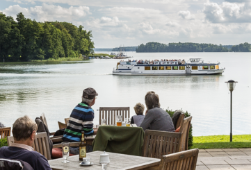 Blick vom Park-Café in Bad Saarow auf den Scharmützelsee