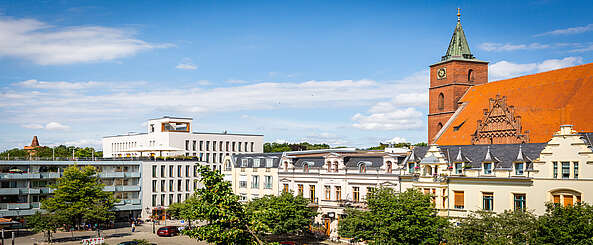 Neues Rathaus, Marktplatz, St. Marienkirche Bernau bei Berlin