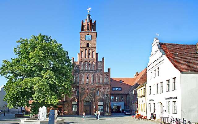 Altstädtischer Markt mit Roland Brandenburg an der Havel