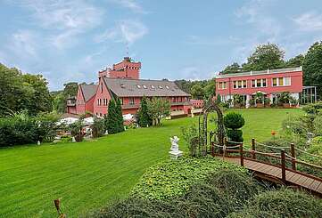 Blick auf das Lakeside Burghotel zu Strausberg