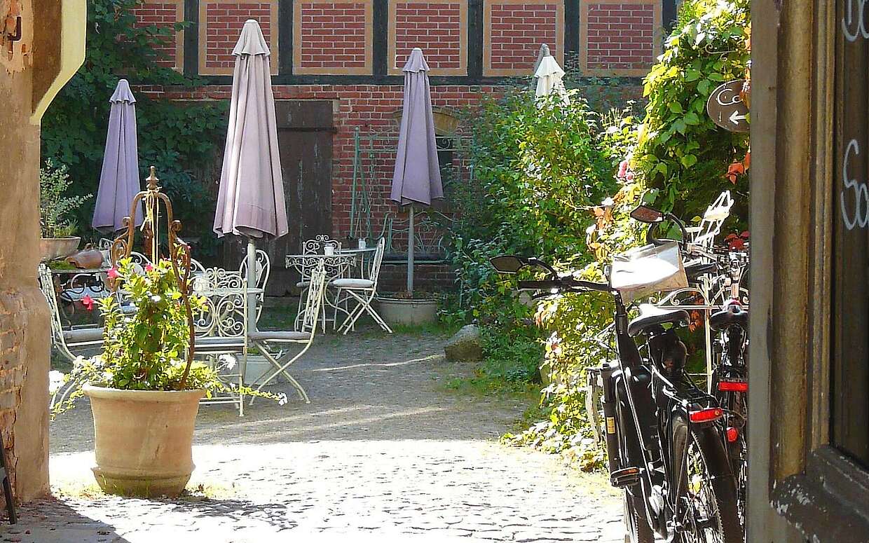 Durchgang zum Hinterhof