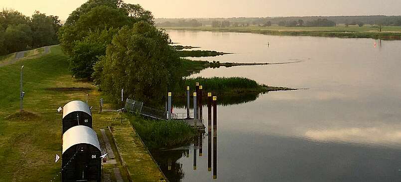 Schlafen im Verladeturm - Urlaub in Brandenburg