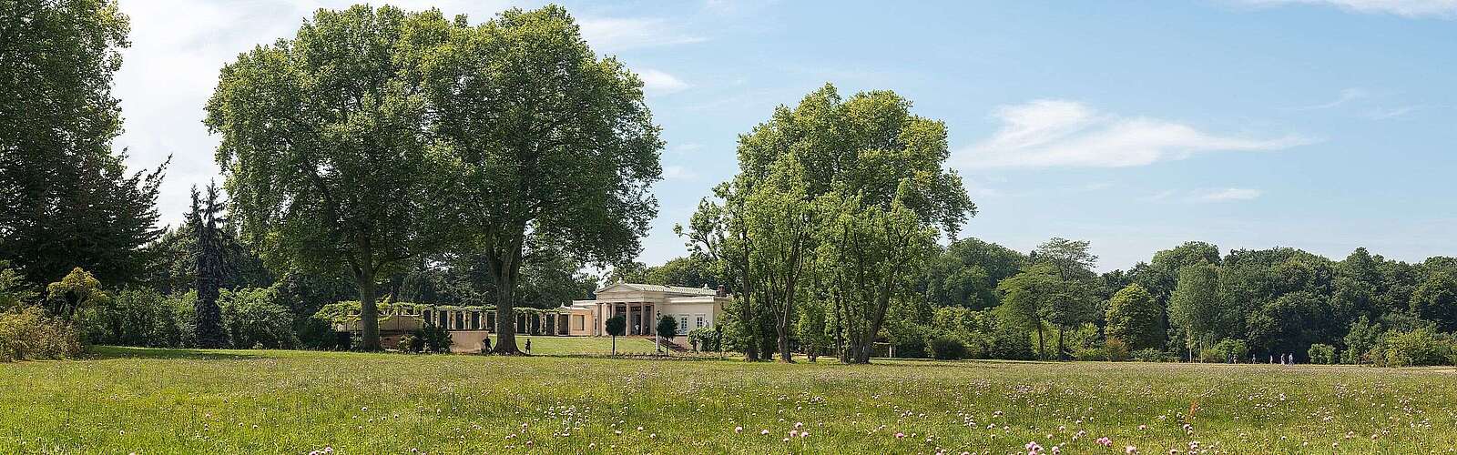 Schloss Charlottenhof im Park Sanssouci