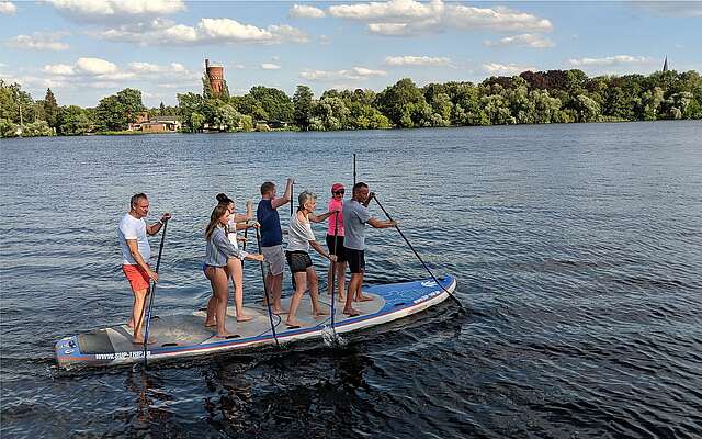 Stand Up Paddling in der Gruppe Stand Up Paddling in der Gruppe