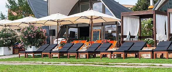 Außenansicht des Cafés Seerose