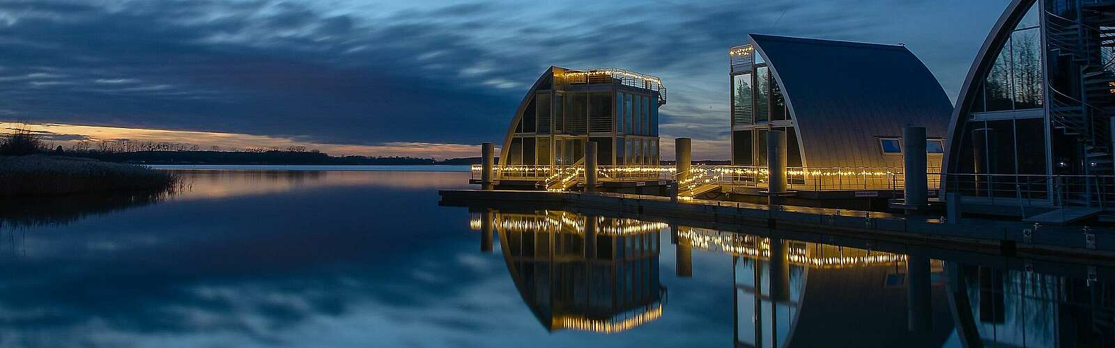 Schwimmende Ferienwohnungen Lausitzer Seenland
