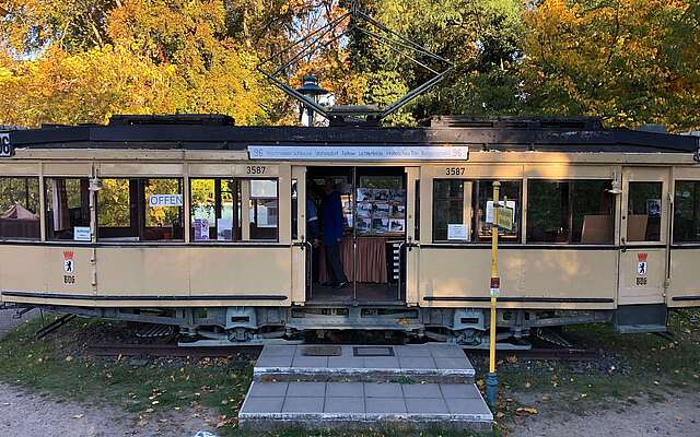 Straßenbahnwagen.JPG