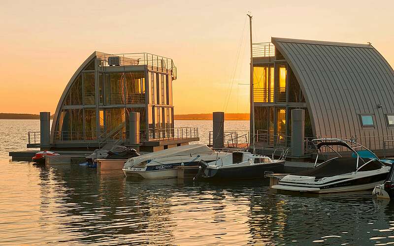 Schwimmende Ferienwohnung Lausitzer Seenland