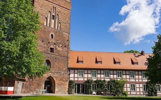 Burghof, Landesgartenschau in Wittstock/Dosse Burghof, Landesgartenschau in Wittstock/Dosse