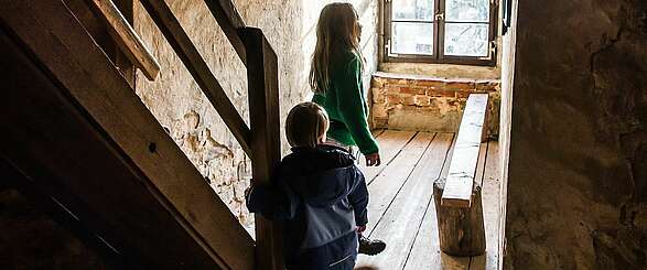 Kinder auf Burg Rabenstein