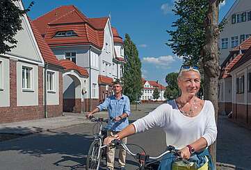 Radler in der Gartenstadt Marga