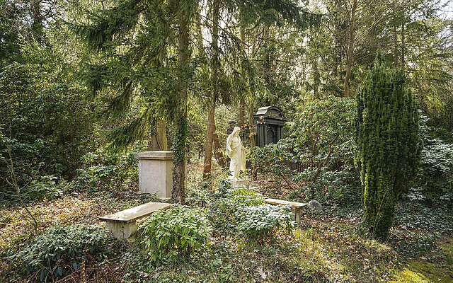 Figur Südwestkirchhof Stahnsdorf