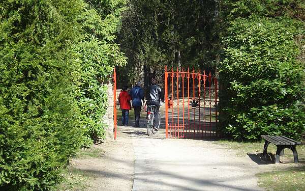 Eingangstor Forstbotanischer Garten Eberswalde