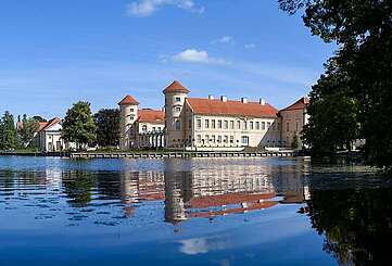 Schloss Rheinsberg am Grienericksee