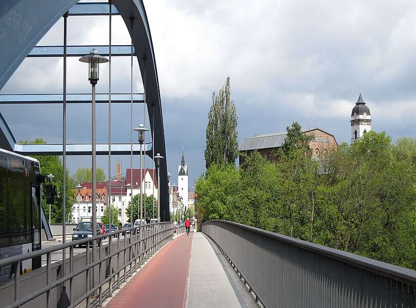 Spreebrücke01.jpg