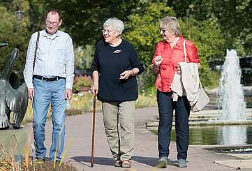 Spaziergang auf der Freundschaftsinsel