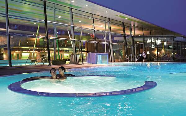Außenbecken der Spreewald Therme