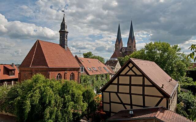 Blick auf die Siechenhauskapelle in Neuruppin Blick auf die Siechenhauskapelle in Neuruppin