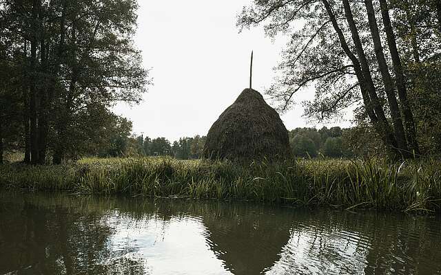 Heuschober am Spreewaldfließ