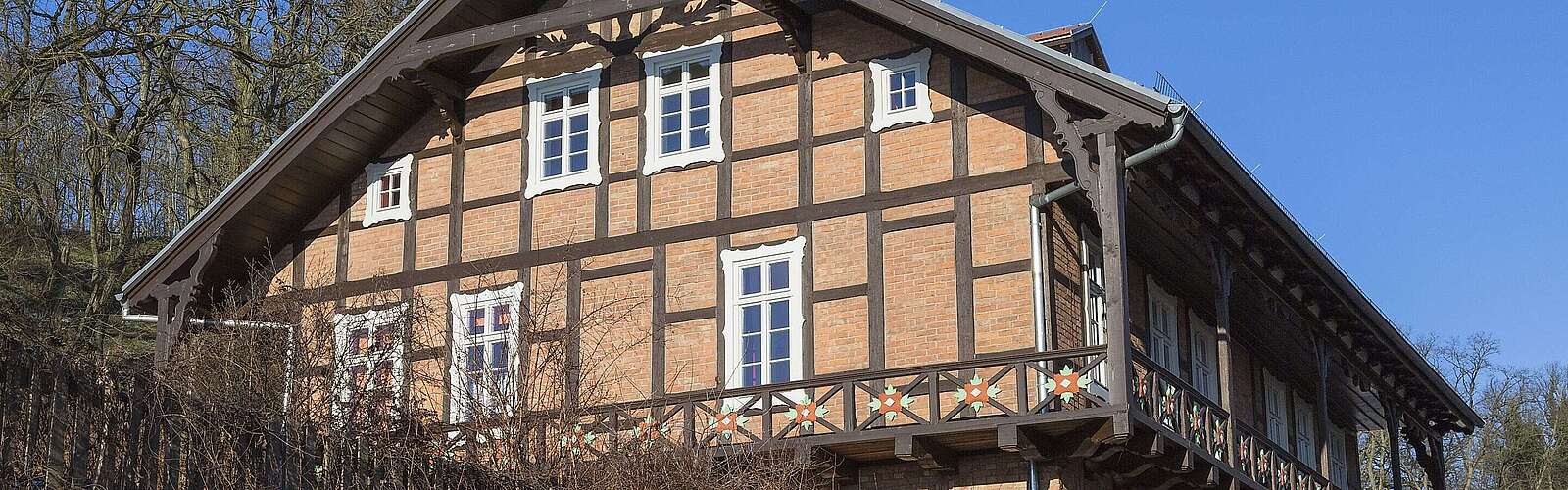 Blick auf das Schweizer Haus in Stolpe