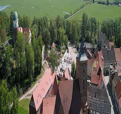 Blick über Altstadt und Burg Lenzen