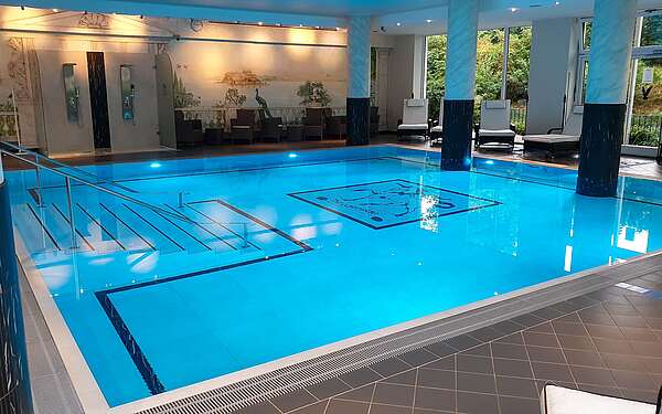 Pool Indoor