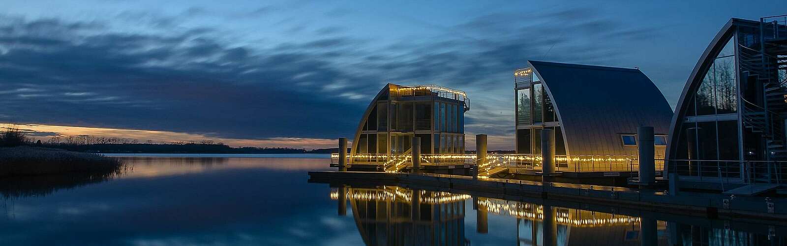 Schwimmende Ferienwohnung Lausitzer Seenland
