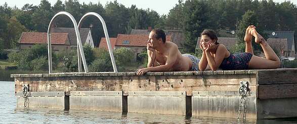 Pause auf einer Badeinsel