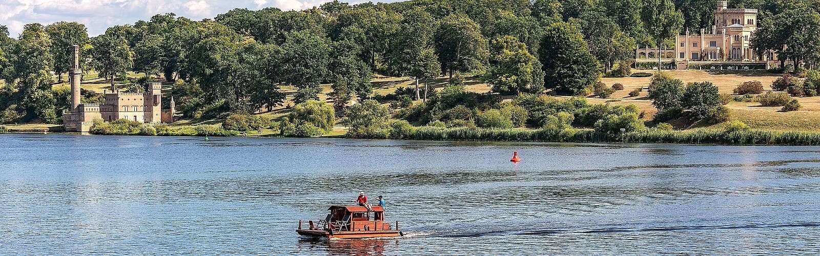 Tiefer See und Schloss Babelsberg in Potsdam