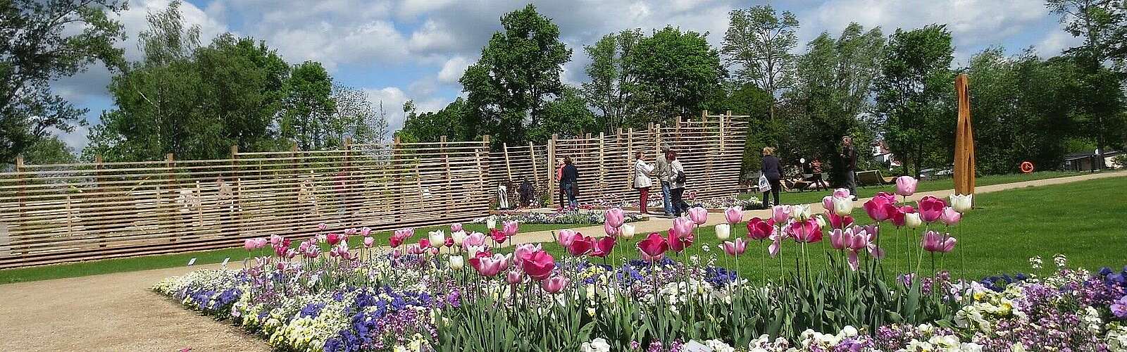 Ans Blumenmeer der BUGA nach Klein-Venedig