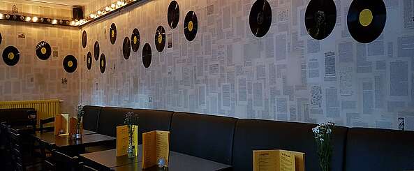 Bar Gelb