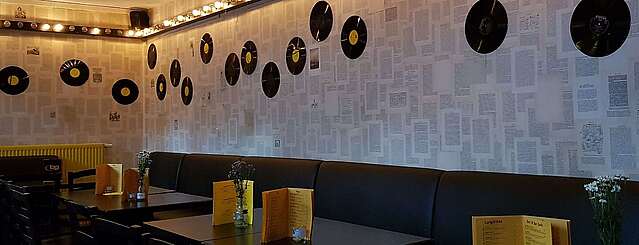 Bar Gelb