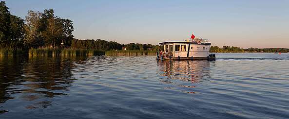 Barrierefreie Hausboottour