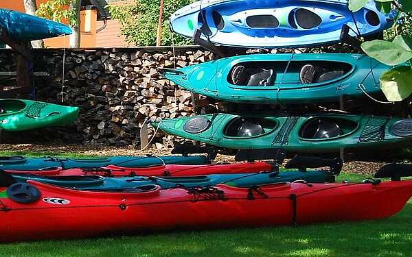 Boote des Kanuverleihs Richter