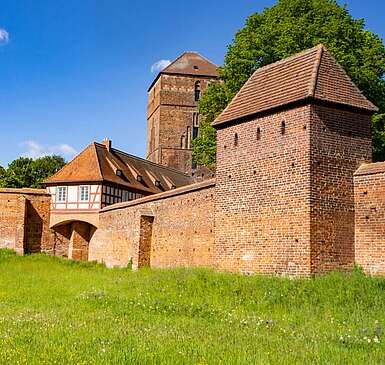 Stadtmauer und Amtsturm, Landesgartenschau in Wittstock/Dosse