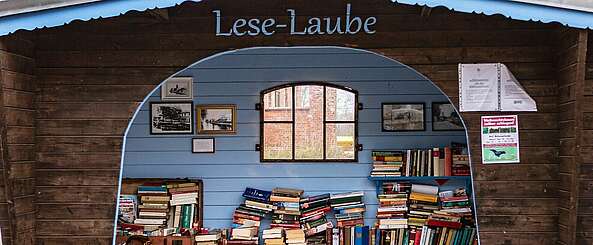 Lese-Laube in Zerpenschleuse
