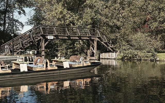 Kahn an der Anlegestelle