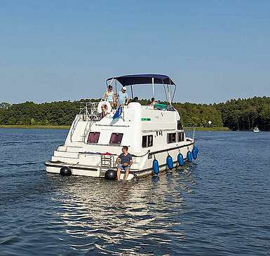 Hausboot bei Fürstenberg/Havel