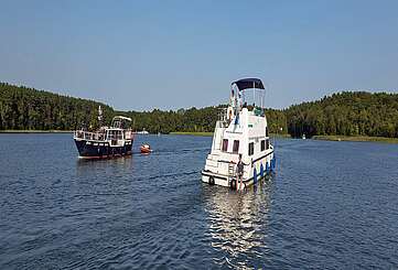 Hausboot bei Fürstenberg/Havel