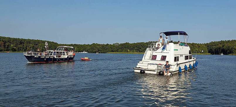 Hausboot bei Fürstenberg/Havel