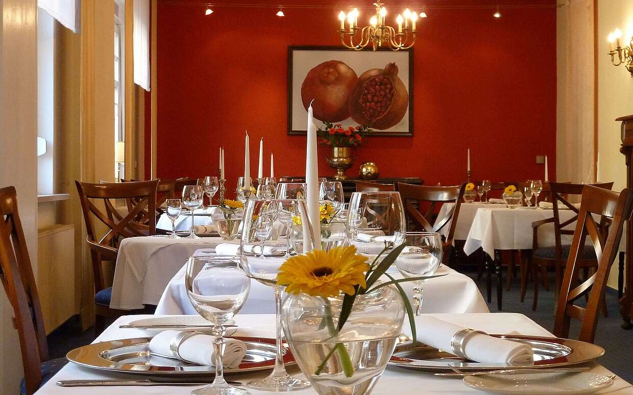 Innenräume des Restaurants Goldener Hahn
