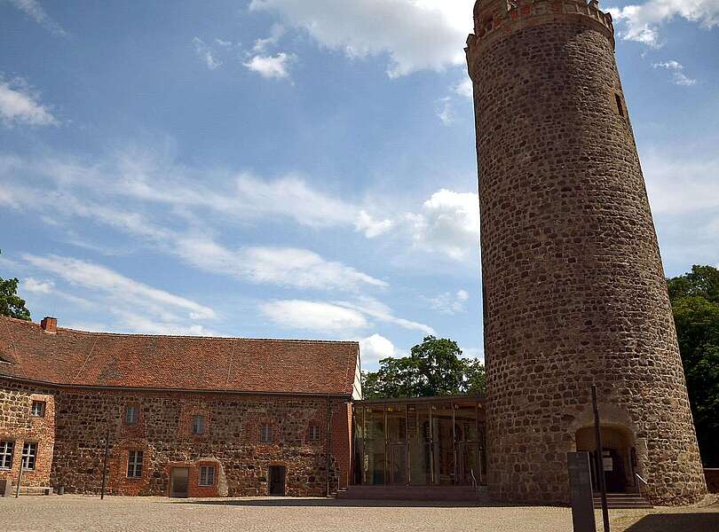 Bischofsresidenz Burg Ziesar mit Bergfried