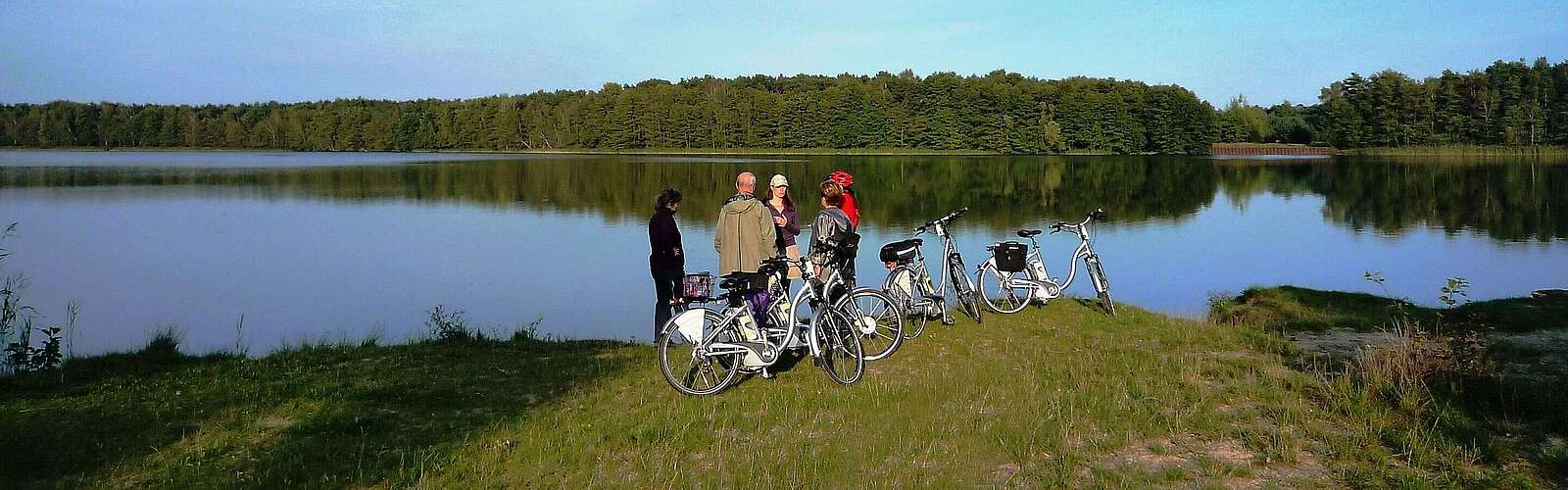 Radler am Todnitzsee in Bestensee