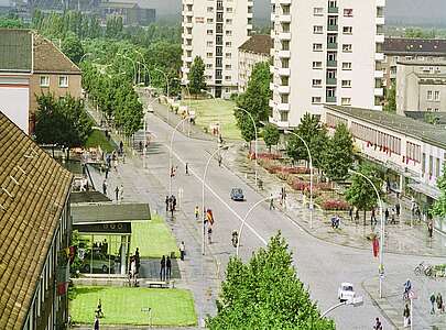 Lindenallee_Blick auf Hochoefen.jpg