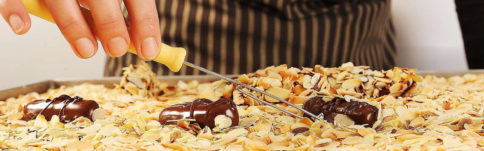Pralinenherstellung in der Confiserie Felicitas