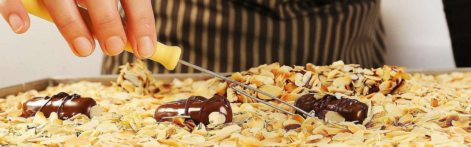 Pralinenherstellung in der Confiserie Felicitas