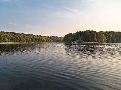 Blick über den abendlichen Liepnitzsee